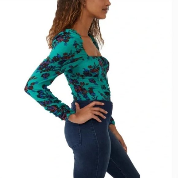 𝅺NWT Free People Hilary Printed Top / Green Combo - Picture 2 of 5
